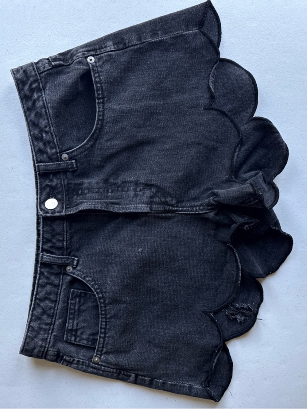H&M Black Scalloped Hem Denim Shorts